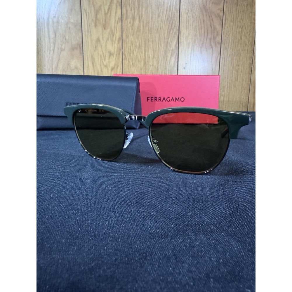 NEW Salvatore Ferragamo SF 307S‎ 302 Olive Green CLUBMASTER Sunglasses & Case